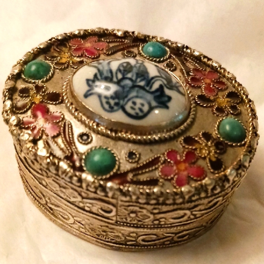 Silver Cloisonné Box With Mirror
